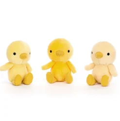 Nesting Chickies